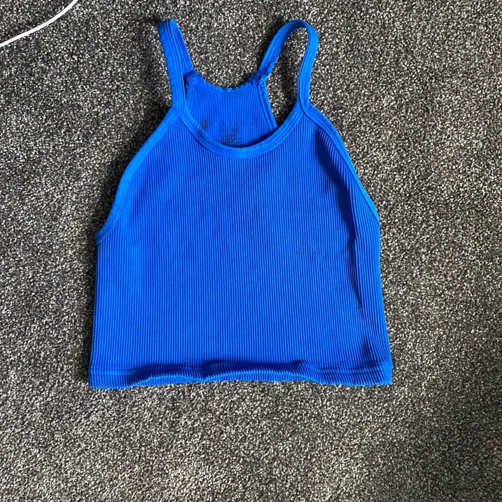 Free people happiness runs crop tank